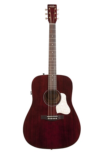 Art & Lutherie Americana Tennesse Red  